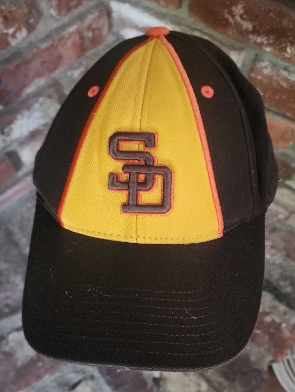 Vintage American Needle 1984 San Diego Padres Fitted Hat 7 3/8